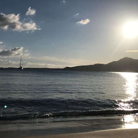 Duplex Renove Les Pieds Dans L'Eau Daire Calvi  Dış mekan fotoğraf